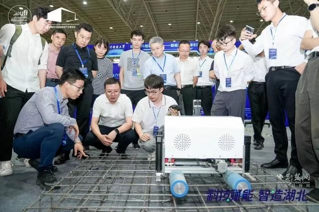 2040529JZDT03.jpg 2040529JZDT03.jpg